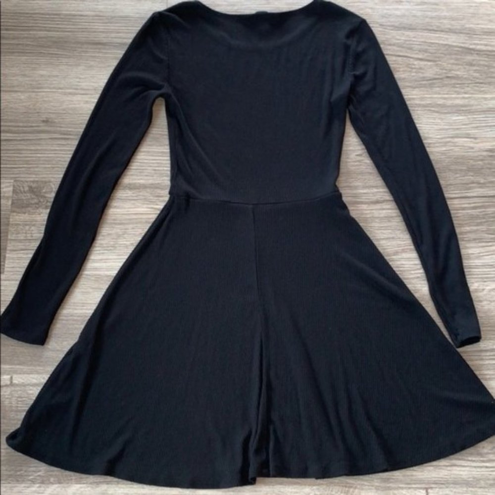 Longsleeve Mini Skater Knit Dress Black Size Small - Picture 3 of 9